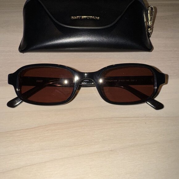 DMY Studios Margot Black Sunglasses Women's One Size OS - Picture 3 of 9